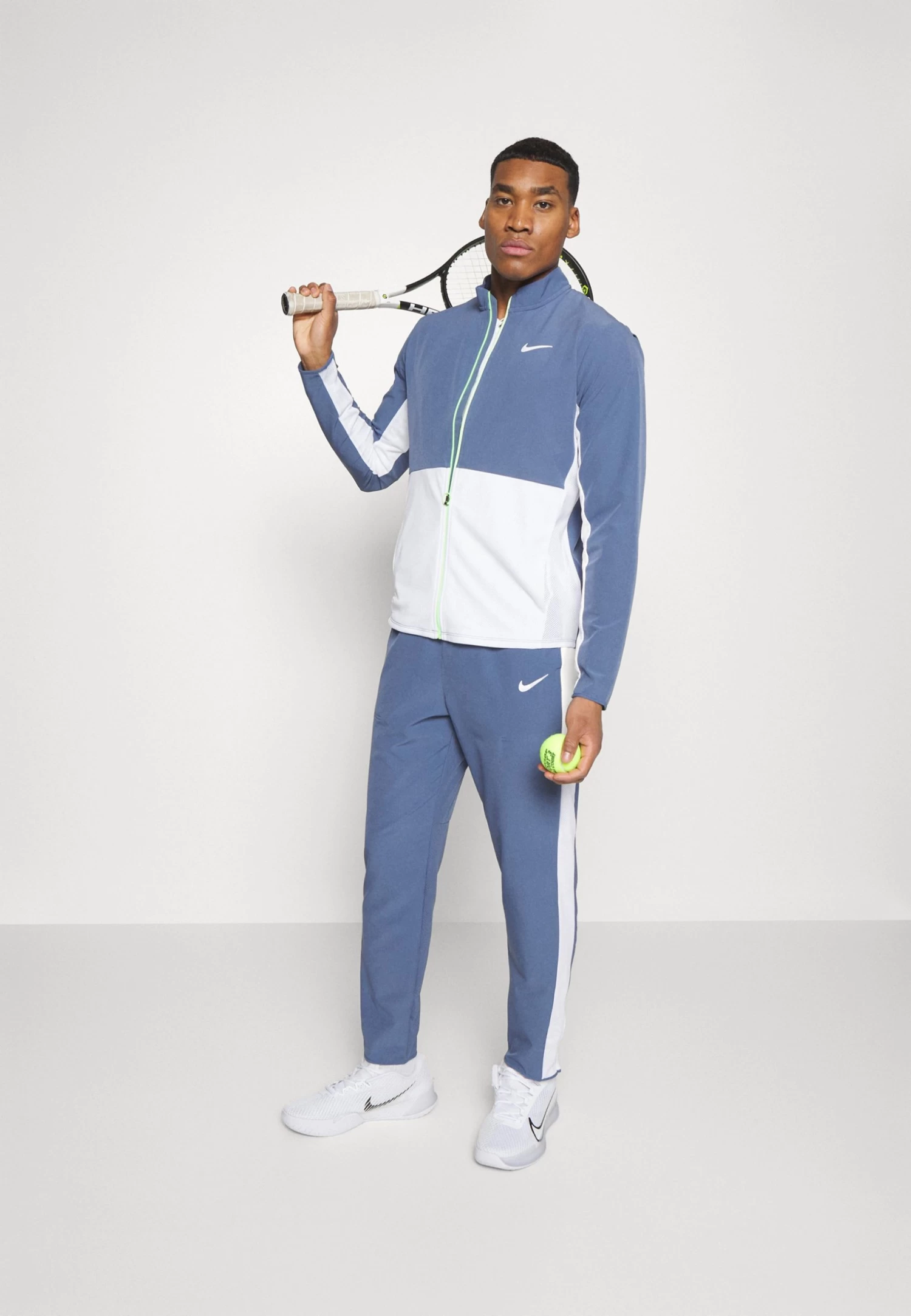 Nike Performance Advantage Jacket Packable - Training Jacket - Diffused Blue/White 4 Nike Performance Advantage Jacket Packable - Training Jacket - Diffused Blue/White - Image 2