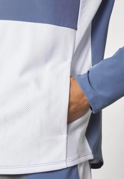 Nike Performance Advantage Jacket Packable - Training Jacket - Diffused Blue/White 11 Nike Performance Advantage Jacket Packable - Training Jacket - Diffused Blue/White -Clothing Promotion Shop 337b9c3d2e704303af6ae69d8a590d13