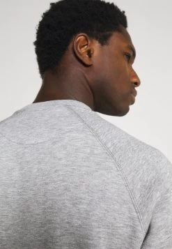 Pier One 3 Pack - Sweatshirt - Bordeaux/Black/Grey -Clothing Promotion Shop 3f826ffba33f448aa8aacde667ba354b