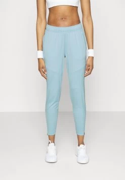 Nike Performance Essential Novelty Pant - Tracksuit Bottoms - Ocean Bliss/Silver