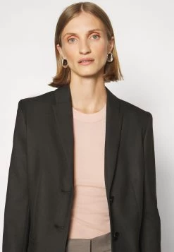 By Malene Birger Essentials Porter - Short Coat - Black 16 By Malene Birger Essentials Porter - Short Coat - Black -Clothing Promotion Shop 69ec4e6f62f8409890d61b345dd1c2d1