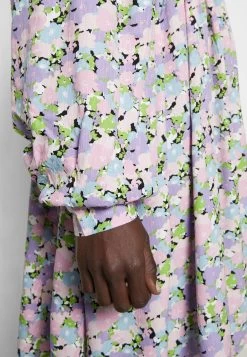 Selected Femme Judita Dress - Day Dress -Clothing Promotion Shop 7f003c23efa54bc886a8eacdb4221745