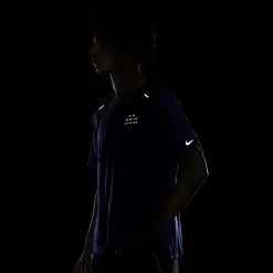 Nike | Men's DF ADV Run DVN Techknit SS -Clothing Promotion Shop DM4765011 M Nike DFADVRunDVNTechknitSS Dark