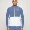Nike Performance Advantage Jacket Packable - Training Jacket - Diffused Blue/White -Clothing Promotion Shop a4e7fdcc19464daf867af58aeb2d4142