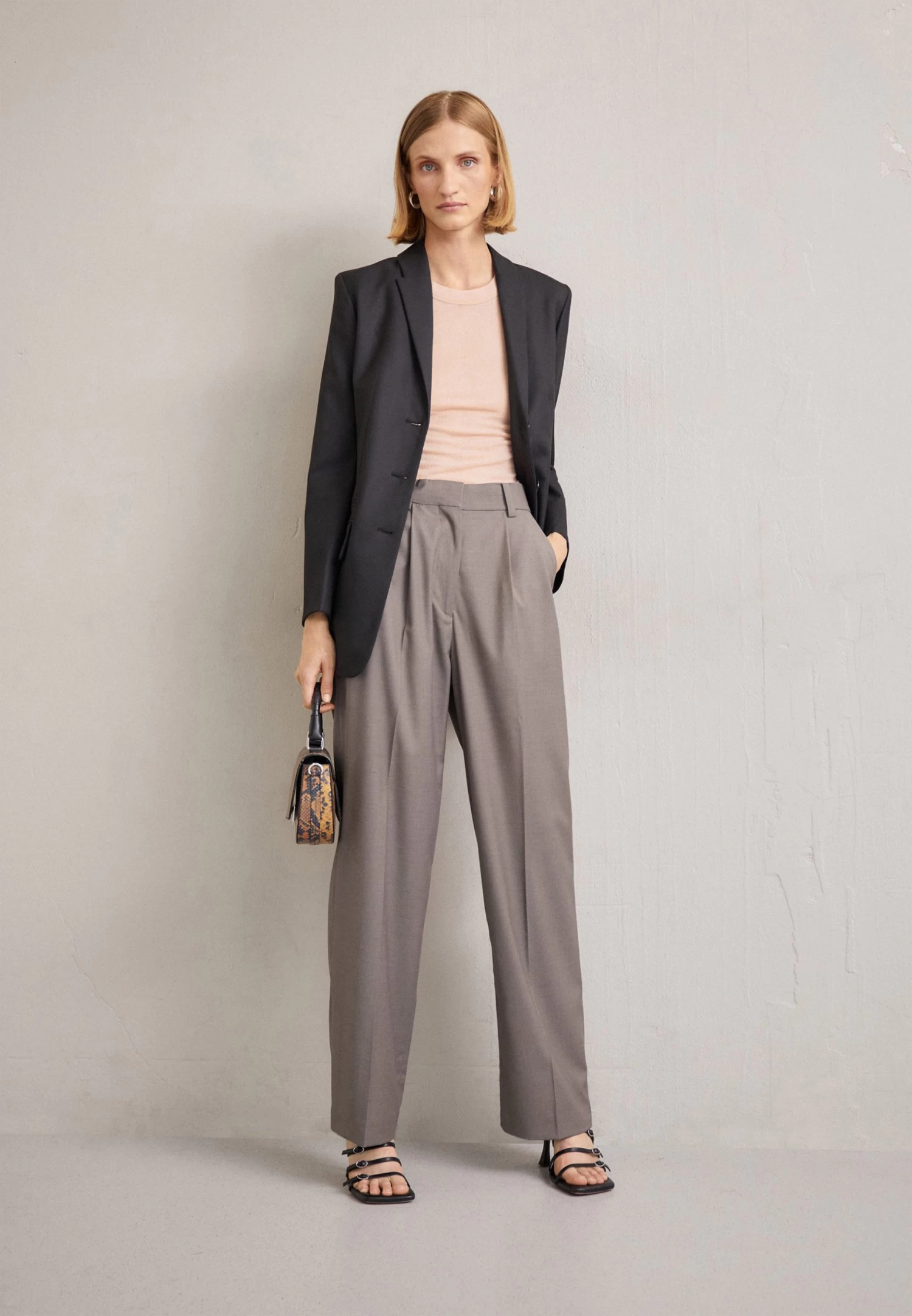 By Malene Birger Essentials Porter - Short Coat - Black 4 By Malene Birger Essentials Porter - Short Coat - Black - Image 2