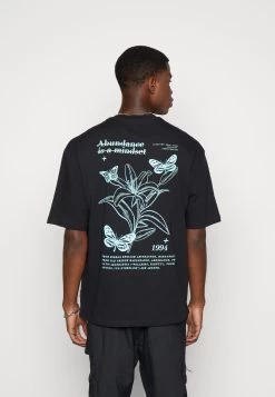 YOURTURN Chest Tee Unisex - Print T-Shirt - 802 - Black -Clothing Promotion Shop b2af27d4ebd04411a960eb8d69437ecf