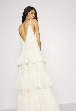 Needle & Thread ExclusiveCandice Gown - Occasion Wear - Cream -Clothing Promotion Shop e4087b176a664207802cce180b1ce91f