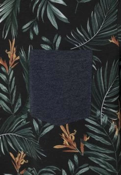 Pier One 2 Pack - Print T-Shirt - White/Multi-Coloured -Clothing Promotion Shop f60a19bf04324eb98fa6e9c69f399f60